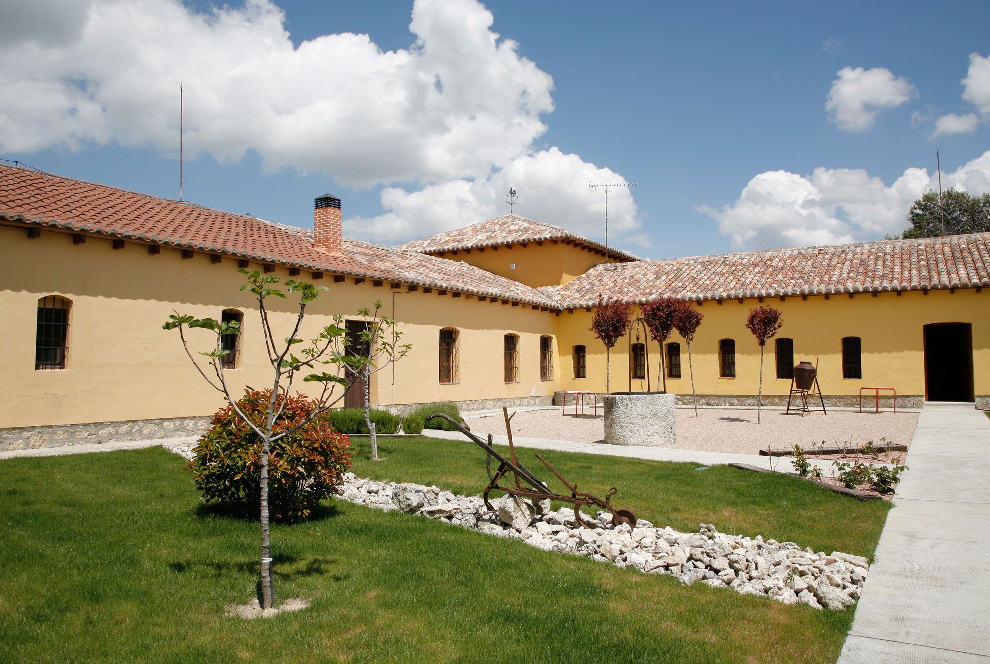 Patio interior de El Cuento - Centro de Turismo Rural en Mucientes